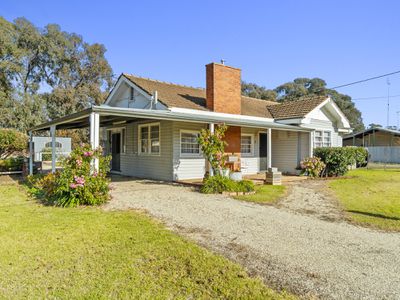 10 Osborne Street, Finley
