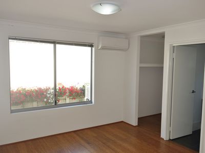 6 Ambleside Close, Balga