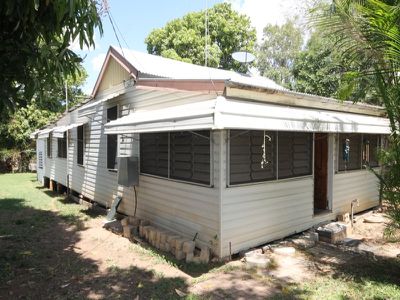 27 Rainbow Road, Towers Hill