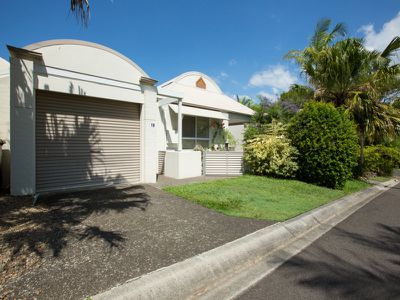 13 / 1 Poinsettia Court, Mooloolaba