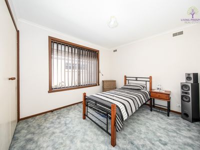 4 Batman Street, Altona Meadows