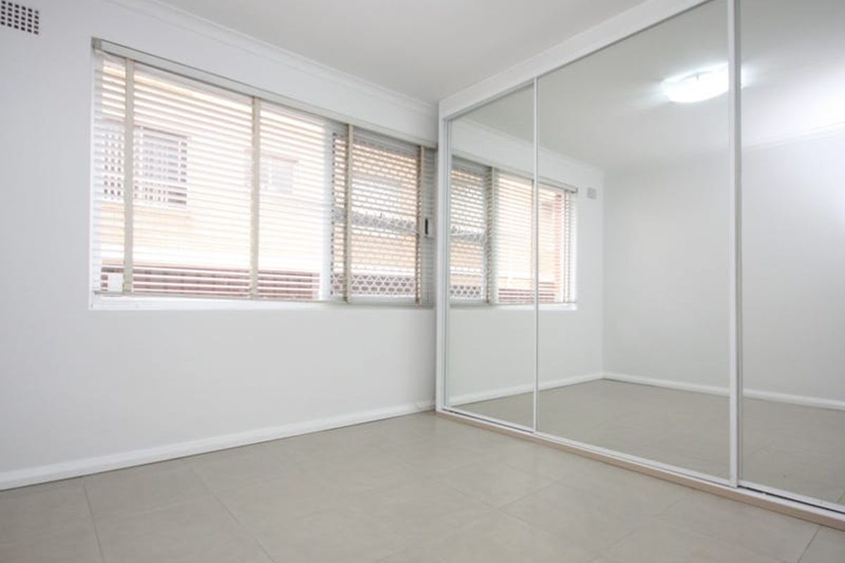2 / 17 Lyons Street, Strathfield