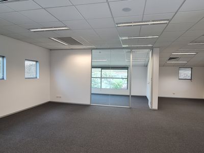 65 Canberra Avenue, Griffith