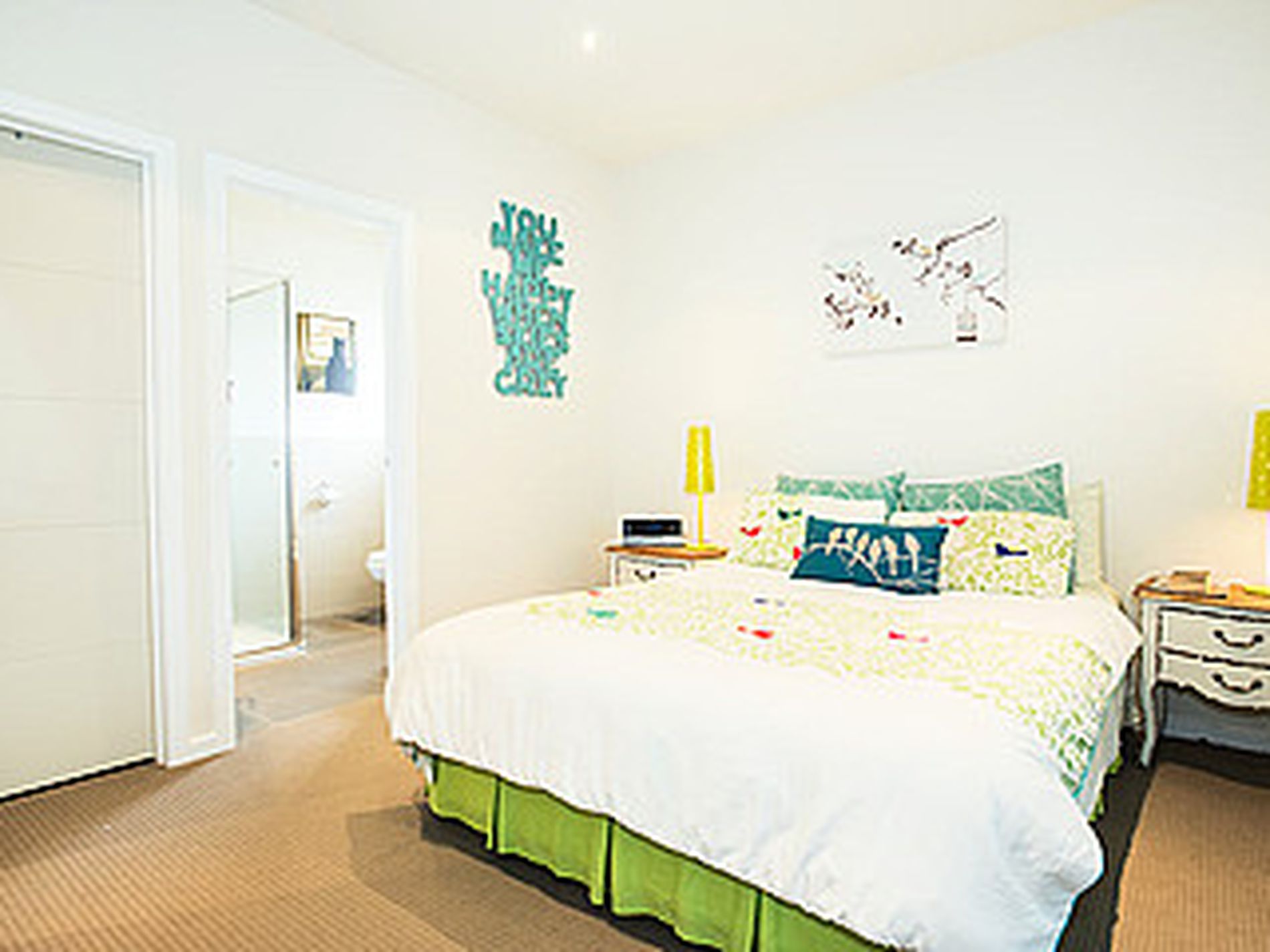 1/50 Conifer Avenue, Brooklyn