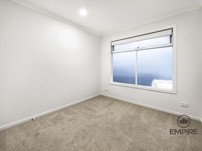 24 Portobello Boulevard, Clyde North