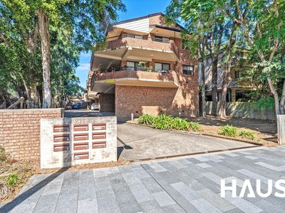 5/211 Hawkesbury Rd, Westmead