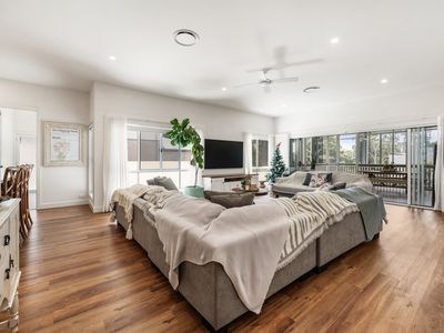 68 East Street, Redwood