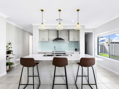 11  Watermelon Way, Kawungan