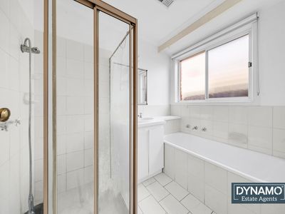 118 Bridgewater Road, Craigieburn