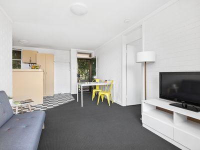 101 / 128 Carr Street, West Perth