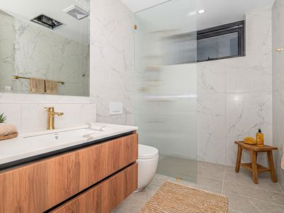 9 / 18 Webster Street, Nedlands