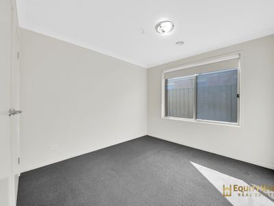 38 Avonwood Avenue, Wyndham Vale