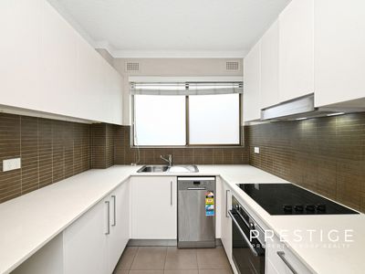 4 / 33-37 Burrows Street, Arncliffe