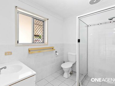 5 Deloraine Avenue, Urangan