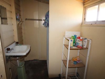 2 BENNETT STREET, Queenton
