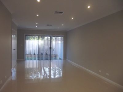 11 / 7-9 President Road, Kellyville