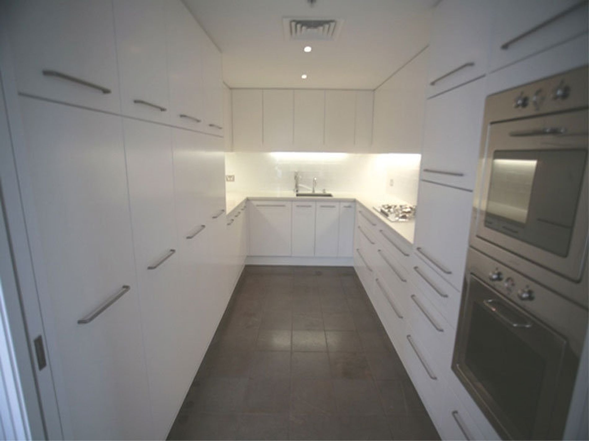 Level 34, 3401 / 77-81 Berry Street, North Sydney