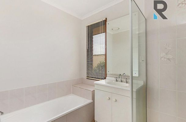 5 Watford Crescent, Craigieburn