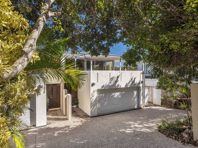 2 / 23 Sobraon Street, Sunrise Beach