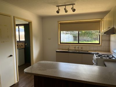 13 Vista Drive, Melton