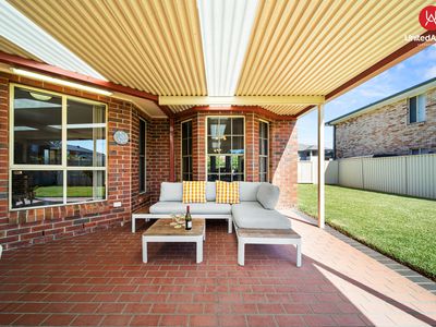 17 Shoreham Crescent, Chipping Norton