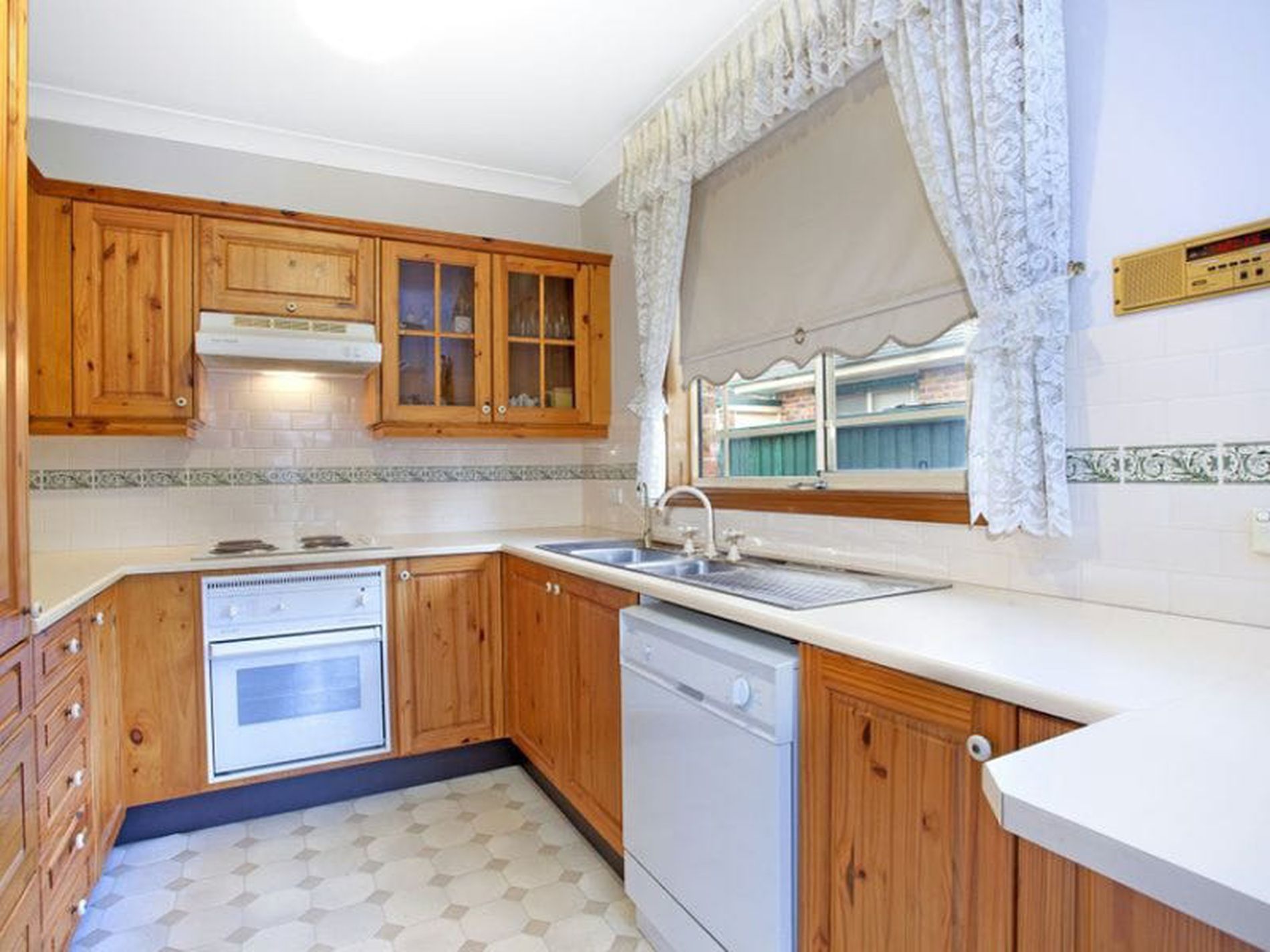 2E / 5-15 William Street, Botany