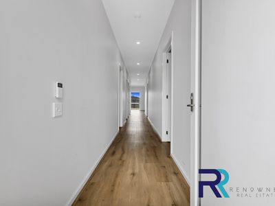 71 James Melrose Drive, Brookfield