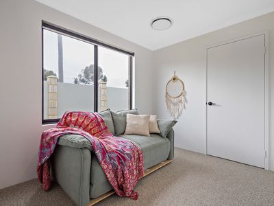 12 Claret Loop, Woodvale