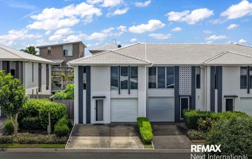 15 / 5 Angela Way, Pimpama