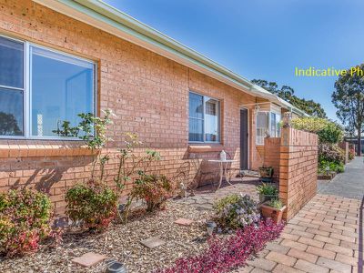 5 / 3 Violet Town Road, Mount Hutton