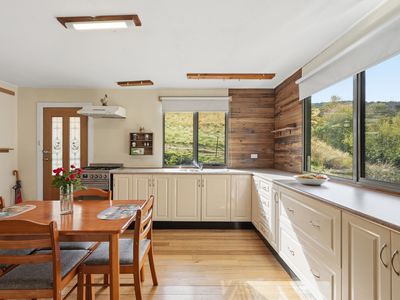 34 Reeves Lane, Dover