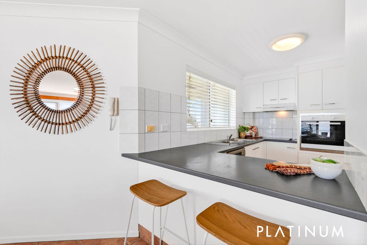 7 / 241 Golden Four Drive, Bilinga