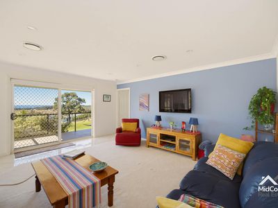22 Headland Drive, Hallidays Point