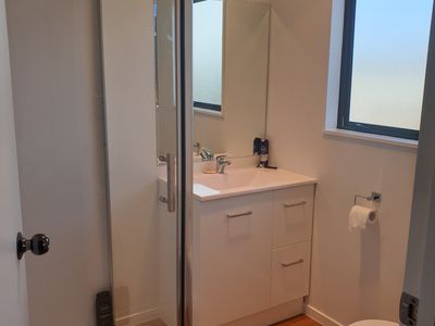 35 Kentwood Drive, Woodridge