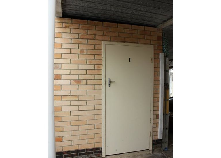 1 / 3 Second Avenue, Glenelg East