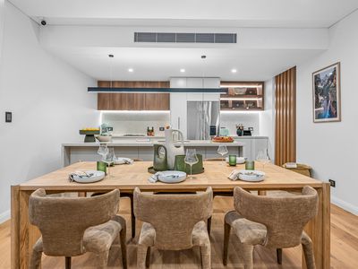12 Rothschild Avenue, Rosebery