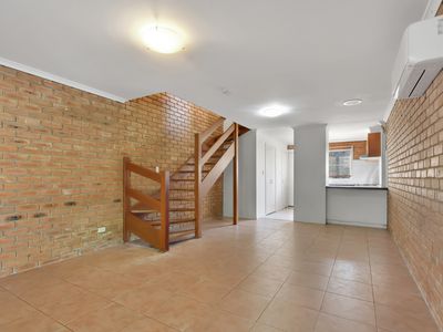 3/341 Williamstown Road, Yarraville