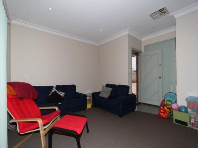 2B Kunanalling Avenue, Hannans