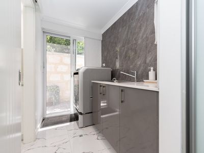 41 Salisbury Street, Bayswater