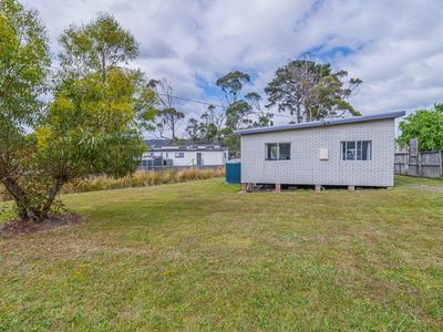 6697 Channel Highway, Deep Bay