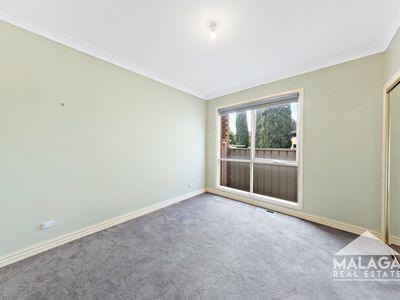 16 Odonnell Drive, Caroline Springs
