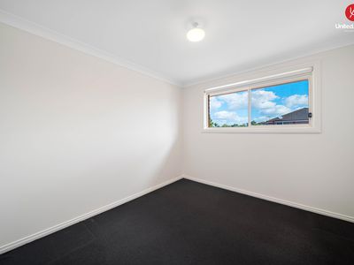1/2 Nugent Place, Prairiewood