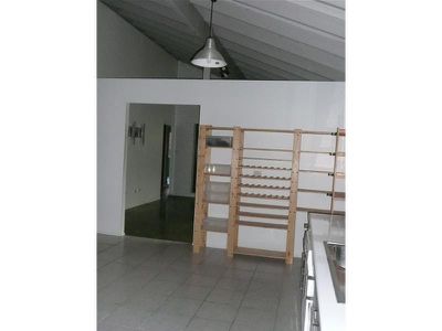 3  Sultan , Rochedale South