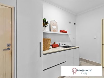 6 Badine Street, Caravonica