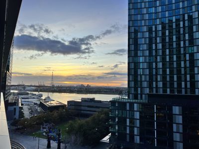 812N / 889 Collins Street, Docklands