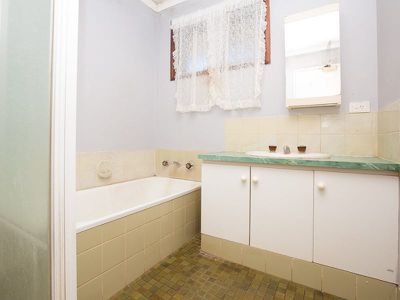 24 Steamer Avenue, South Hedland