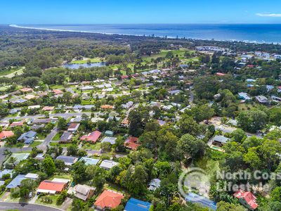 15 Dandaloo Way, Ocean Shores