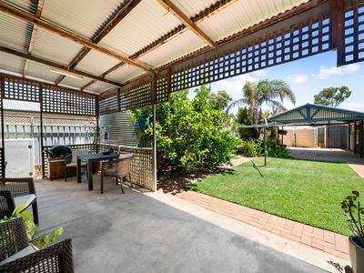 3 Kyarra Street , Taperoo