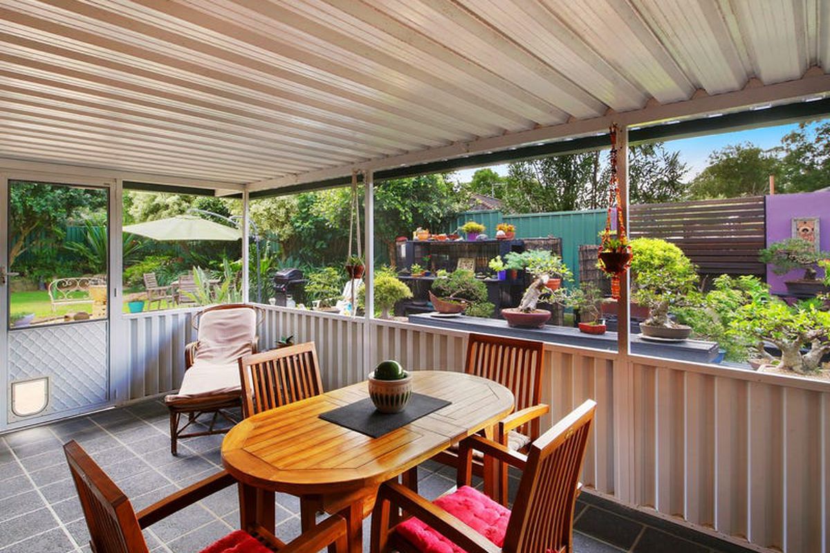 10 Camden Close, Point Clare