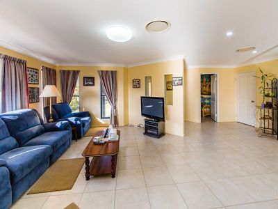 3 Avocado Crescent, Kingaroy